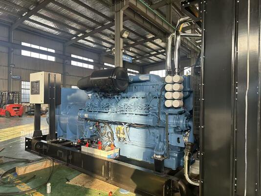 良い価格 高性能ユチャイ 2000KVA/1600KW オープン型ディーゼル発電機 販売 発電機 メーカー オンライン