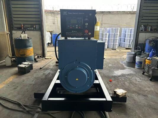 信頼性の高い200KW / 250KVA オープン型ディーゼルジェネセット 容易な保守,ディーラー需要が高い