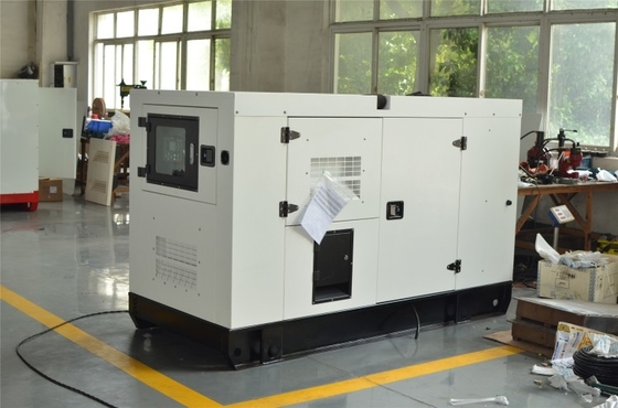50/60HZ 防音 カミンズ ディーゼル 発電機 工場式 静音式 充電セット